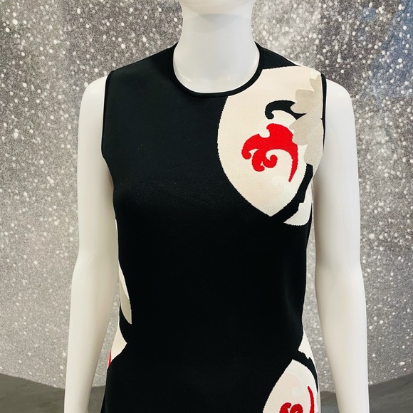 Alexander McQueen Floral Intarsia Dress - Picture 2 of 10